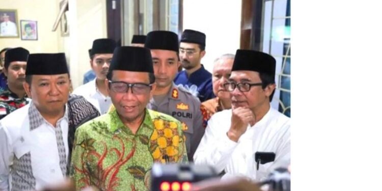 Resmi Bicara Sebagai Cawapres, Mahfud MD Mengundurkan Diri dari Menko Polhukam