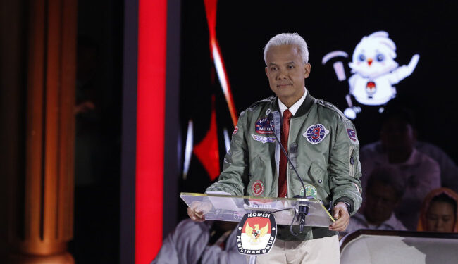 Bakal Capres Ganjar Pranowo Dinilai Banyak Sebut Soal Bansos hingga Stunting di Debat Terakhir