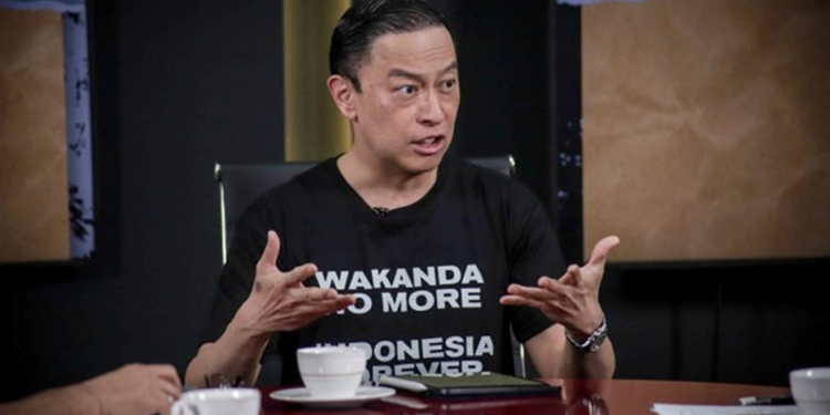 Persaingan Tom Lembong Menantang Adu Data IKN, LFP, dan Kontroversi vs Luhut dan Bahlil