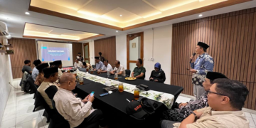 Dr. Taufik Ridwan, M.Hum dalam sambutanya pada acara diskusi FCTM Masa Depan Provinsi Cirebon dan Cirebon Timur