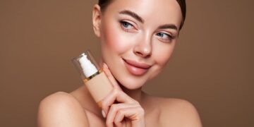 Tampil Natural dan Flawless Seharian dengan 8 Merek Skin Tint Ini, yang Mana Favoritmu?