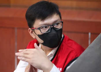 Hakim PN Surabaya Vonis Bebas Anak Mantan DPR Terkait Kasus Penganiayaan