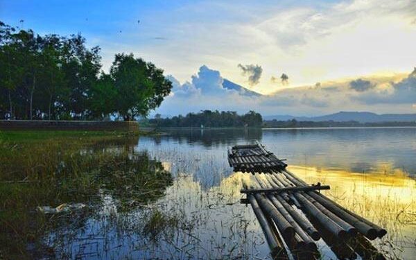 keindahan alam di setu sedong