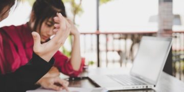 Menghadapi Atasan yang Tidak Mengerti Jadwal Kuliah